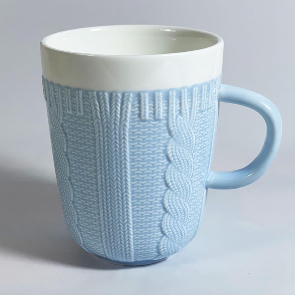 Sweater Knit Ceramic Mug - Cozy Knit-Textured Light Blue Ceramic
